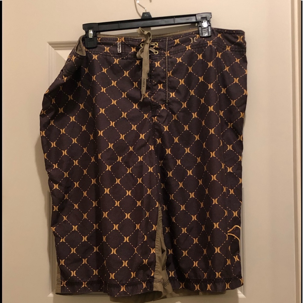 Hurley Men’s board shorts